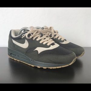 Nike Air Max 1 Vintage Size 8.5